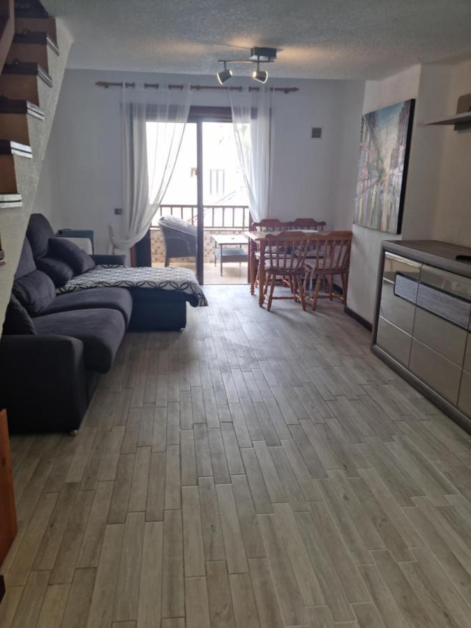 Apartamento Beautiful Duplex With Heated Pool Playa de las Américas Exterior foto